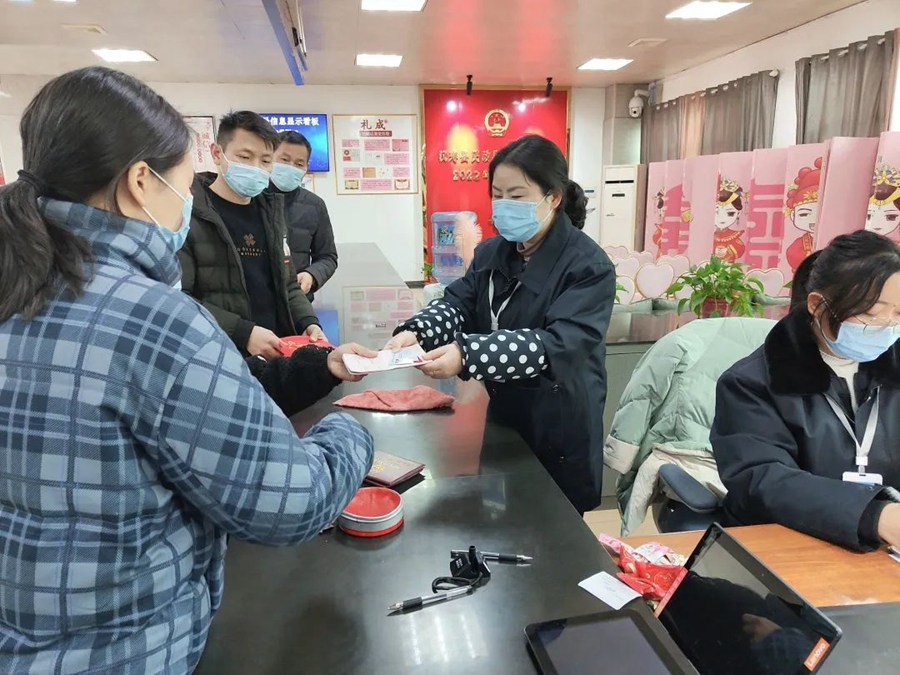 汉寿县：“帮代办”服务24小时在线不打烊(图2)