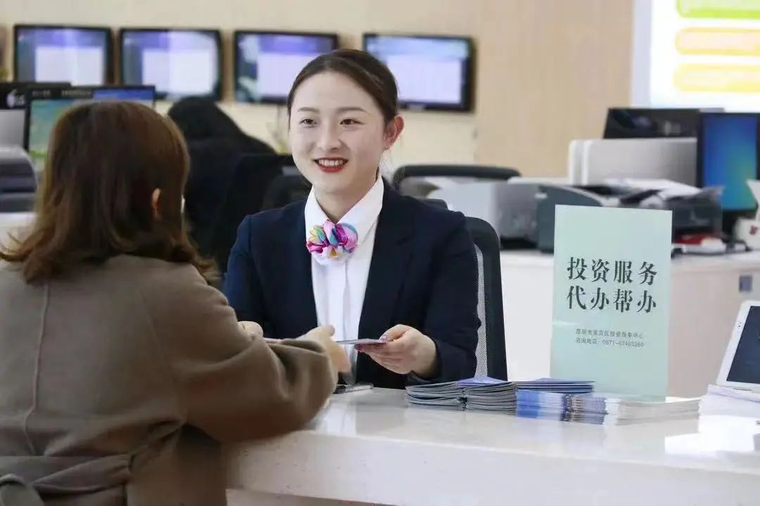 球友会帮办代办解民忧架起贴心服务“连心桥”