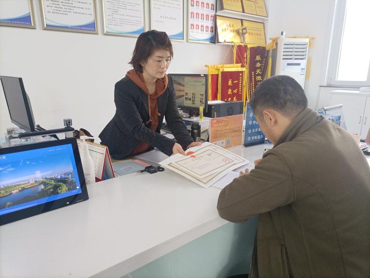 张店区科苑街道：提供帮办代办服务 助推农民合作社发展(图1)